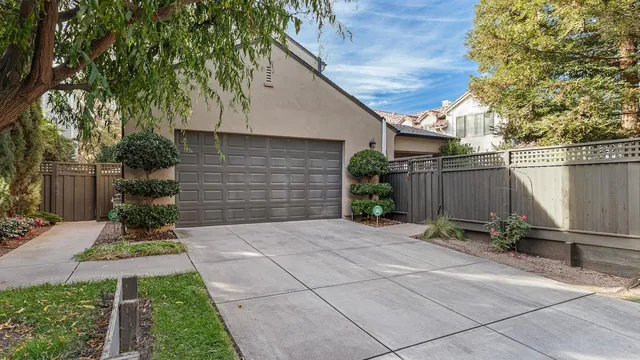 $890,000 | 1050 Belmont Lane, Tracy, CA 95377