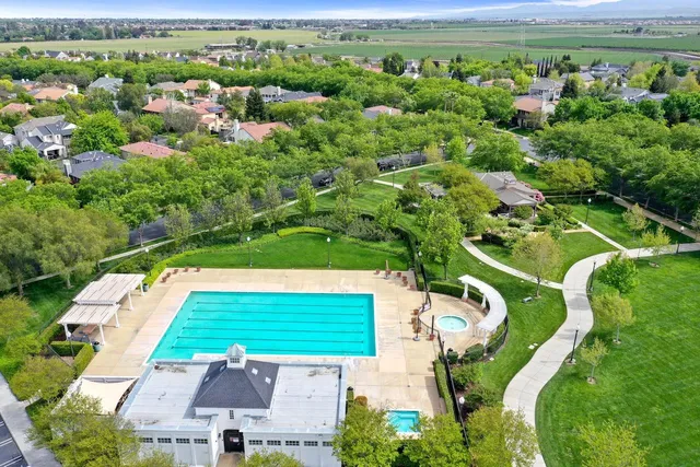 $890,000 | 1050 Belmont Lane, Tracy, CA 95377