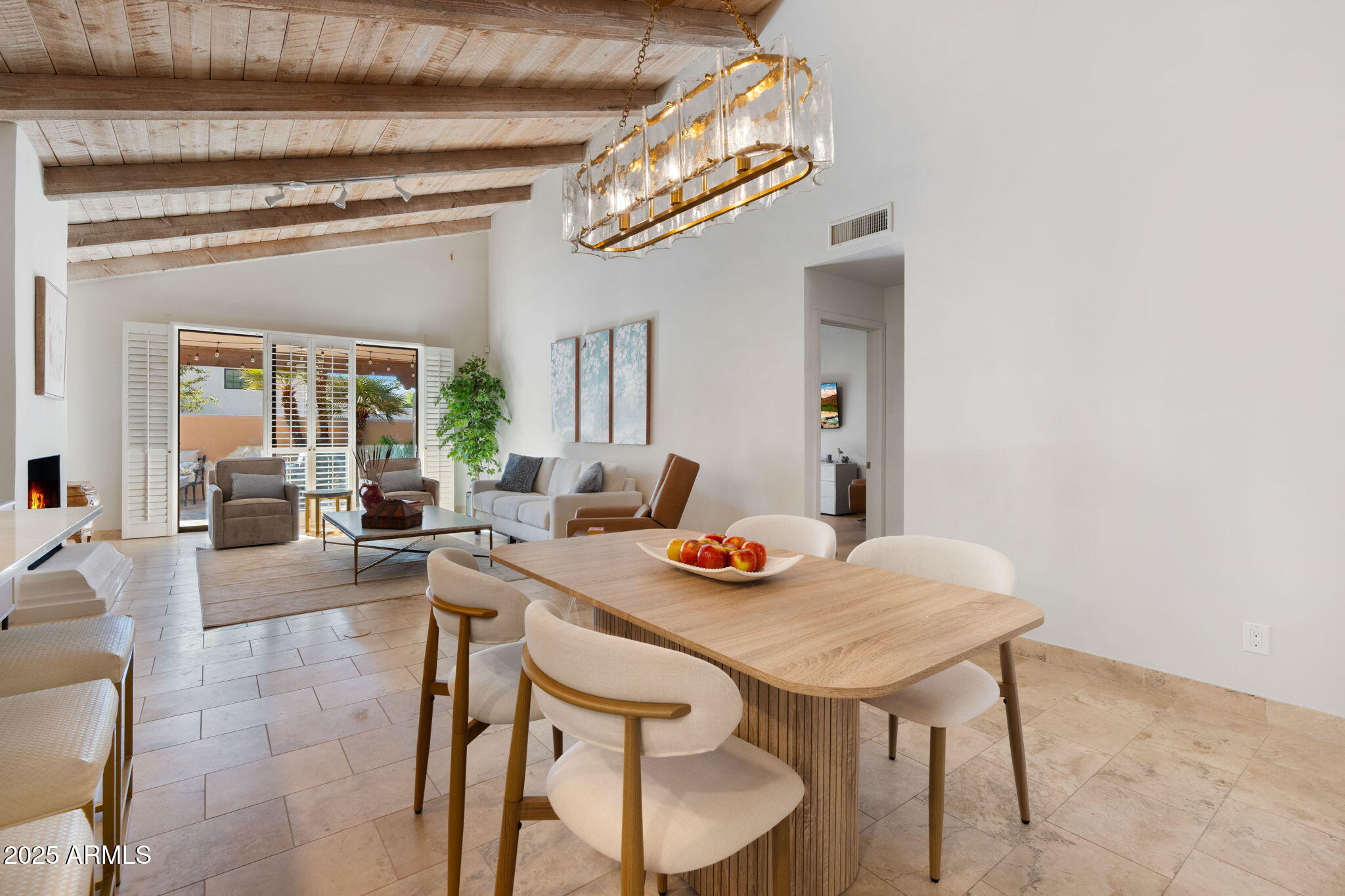 6205 North 29th Place Phoenix, AZ 85016 - Photo 12 of 40 12-web-or-mls-6205-n-29th-pl