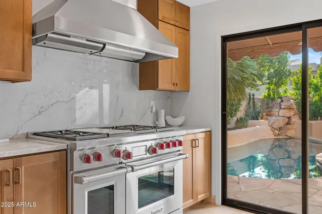 $1,170,000 | 6205 North 29th Place, Phoenix, AZ 85016