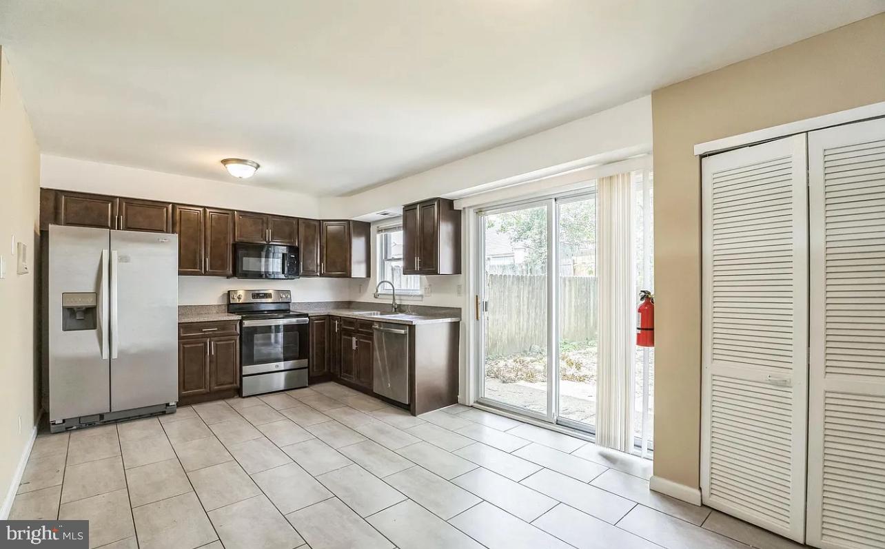 5204 Leeward Road, Unit N Bensalem, PA 19020 - Photo 5 of 12