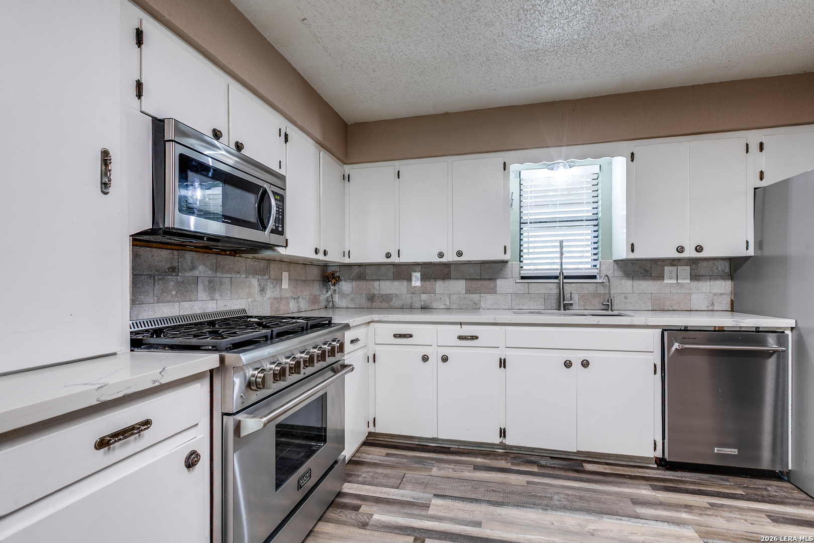 501 Green Street Poth, TX 78147 - Photo 17 of 38