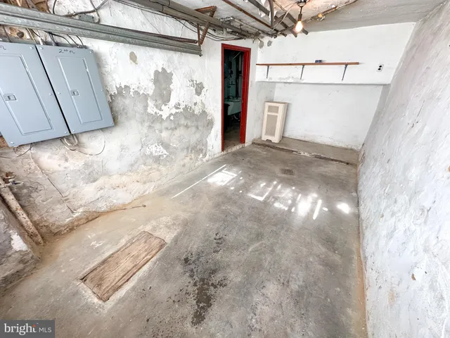 $995 | 148 West Spencer Street, Unit 1, Philadelphia, PA 19120