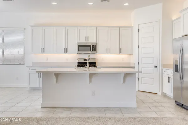 $685,000 | 8723 West Vista Avenue, Glendale, AZ 85305