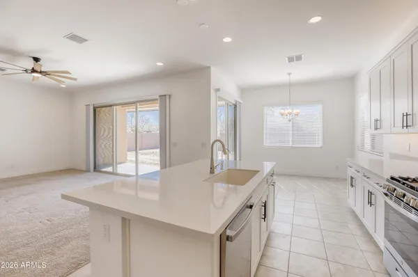 $685,000 | 8723 West Vista Avenue, Glendale, AZ 85305