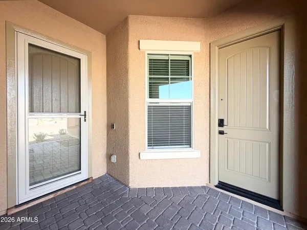 $685,000 | 8723 West Vista Avenue, Glendale, AZ 85305