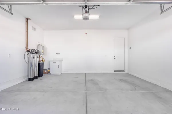 $685,000 | 8723 West Vista Avenue, Glendale, AZ 85305