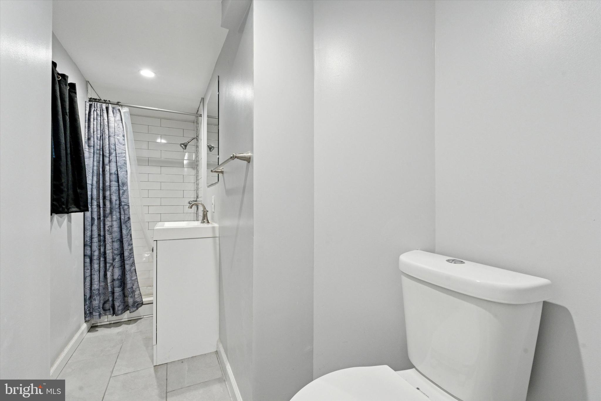 3439 Decatur Street Philadelphia, PA 19136 - Photo 9 of 24 Basement Full Bathroom