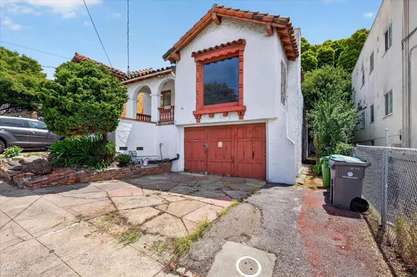 $699,000 | 3526 Brighton Avenue, Oakland, CA 94602