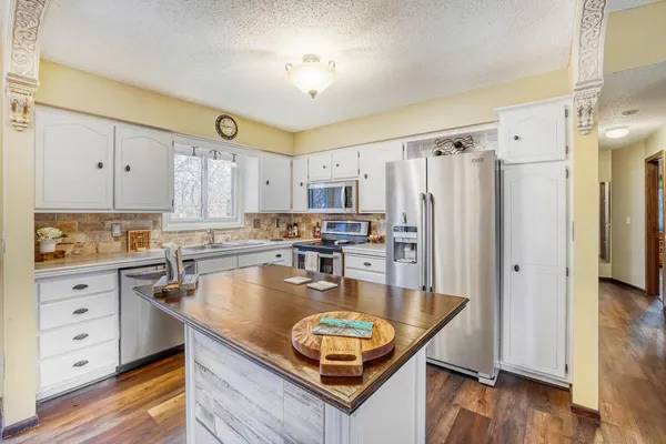$389,000 | 11132 100th Place North, Maple Grove, MN 55369