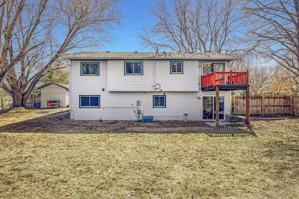 $389,000 | 11132 100th Place North, Maple Grove, MN 55369