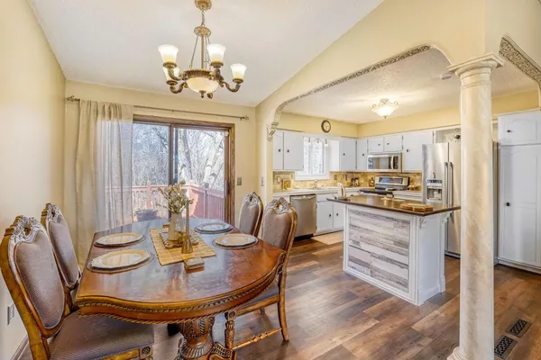 $389,000 | 11132 100th Place North, Maple Grove, MN 55369