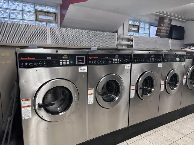 $1,600 | 7337 South South Shore Drive, Unit 708, Chicago, IL 60649