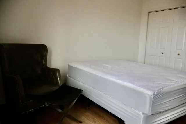 $1,600 | 7337 South South Shore Drive, Unit 708, Chicago, IL 60649