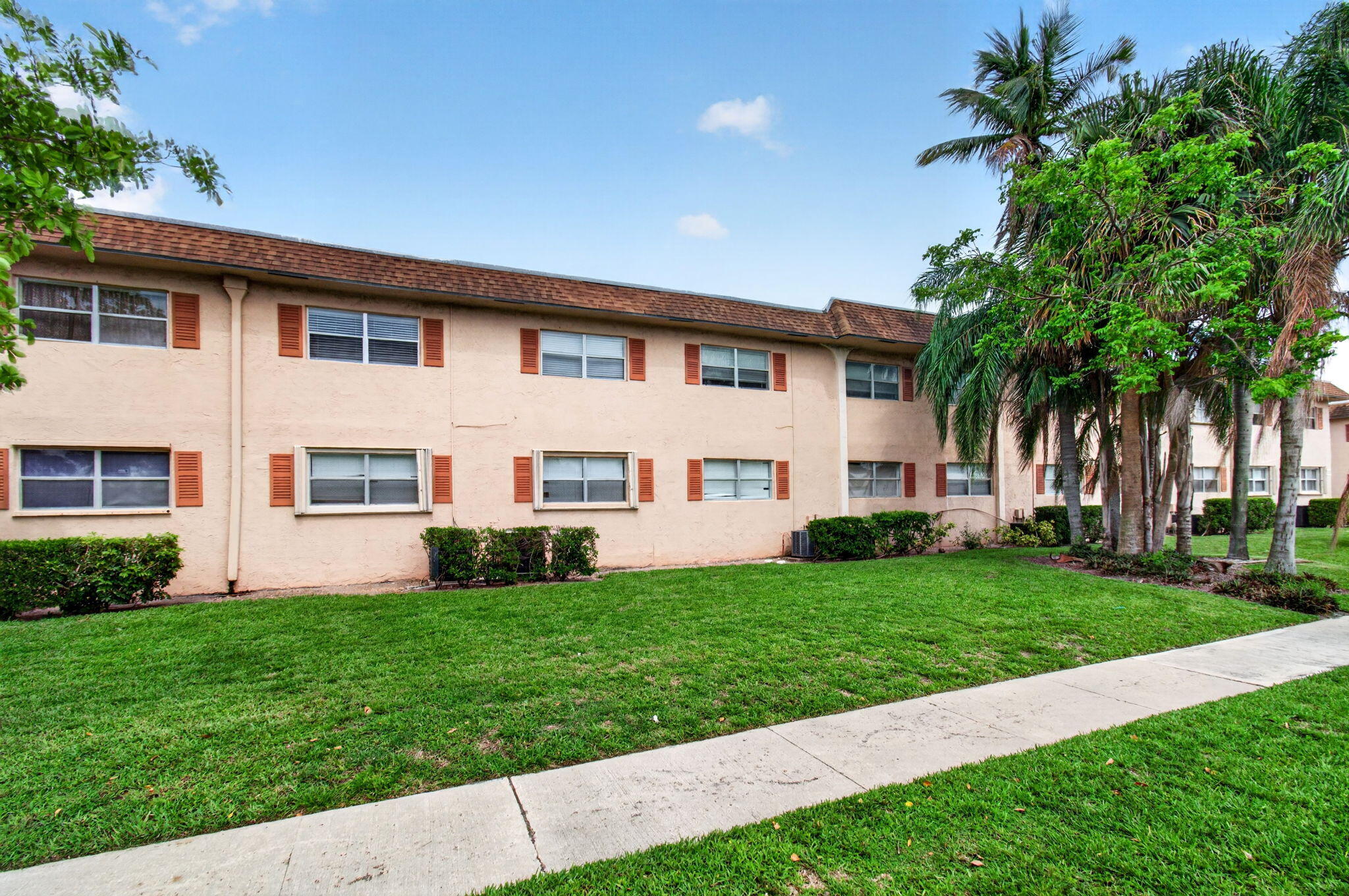 550 Southwest 2nd Avenue, Unit 125 Boca Raton, FL 33432 - Photo 25 of 51 The 550 Building
