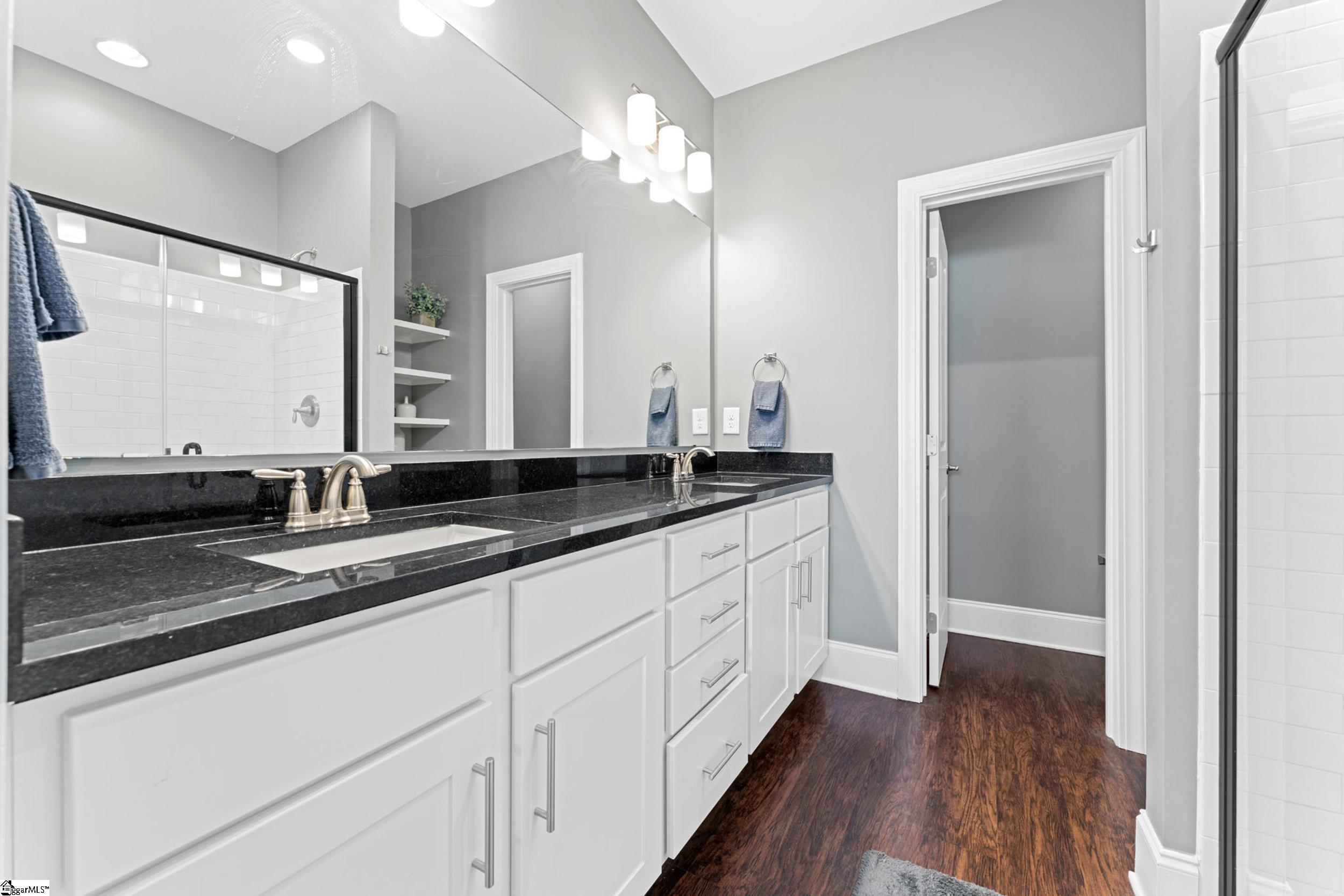 1505 East North Street, Unit 2104 Greenville, SC 29607 - Photo 30 of 41