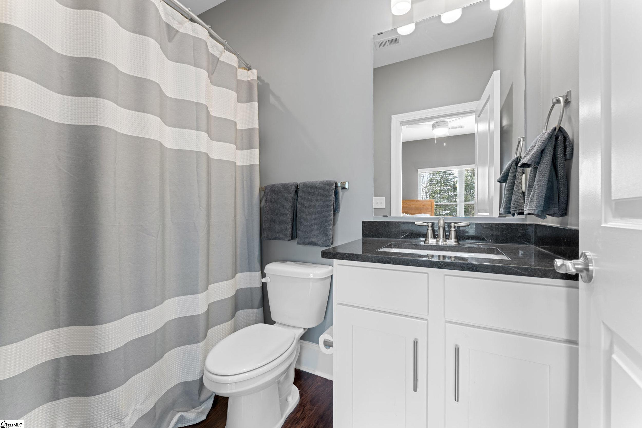 1505 East North Street, Unit 2104 Greenville, SC 29607 - Photo 37 of 41