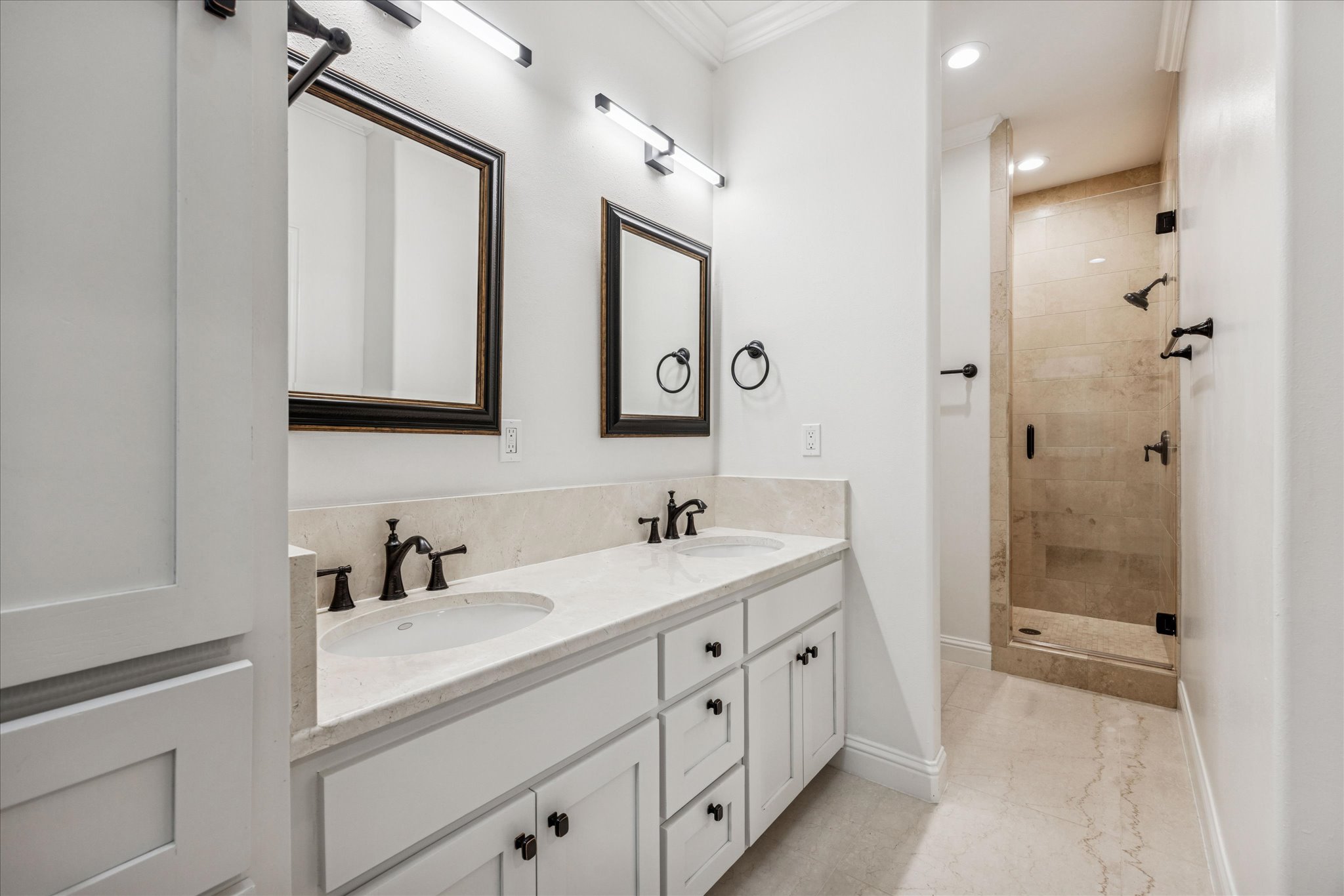 3303 Pecos Street, Unit B Austin, TX 78703 - Photo 18 of 30