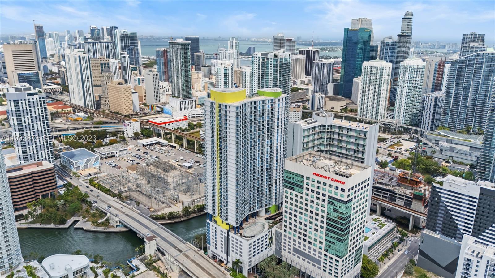 185 Southwest 7th Street, Unit 3414 Miami, FL 33130 - Photo 2 of 32