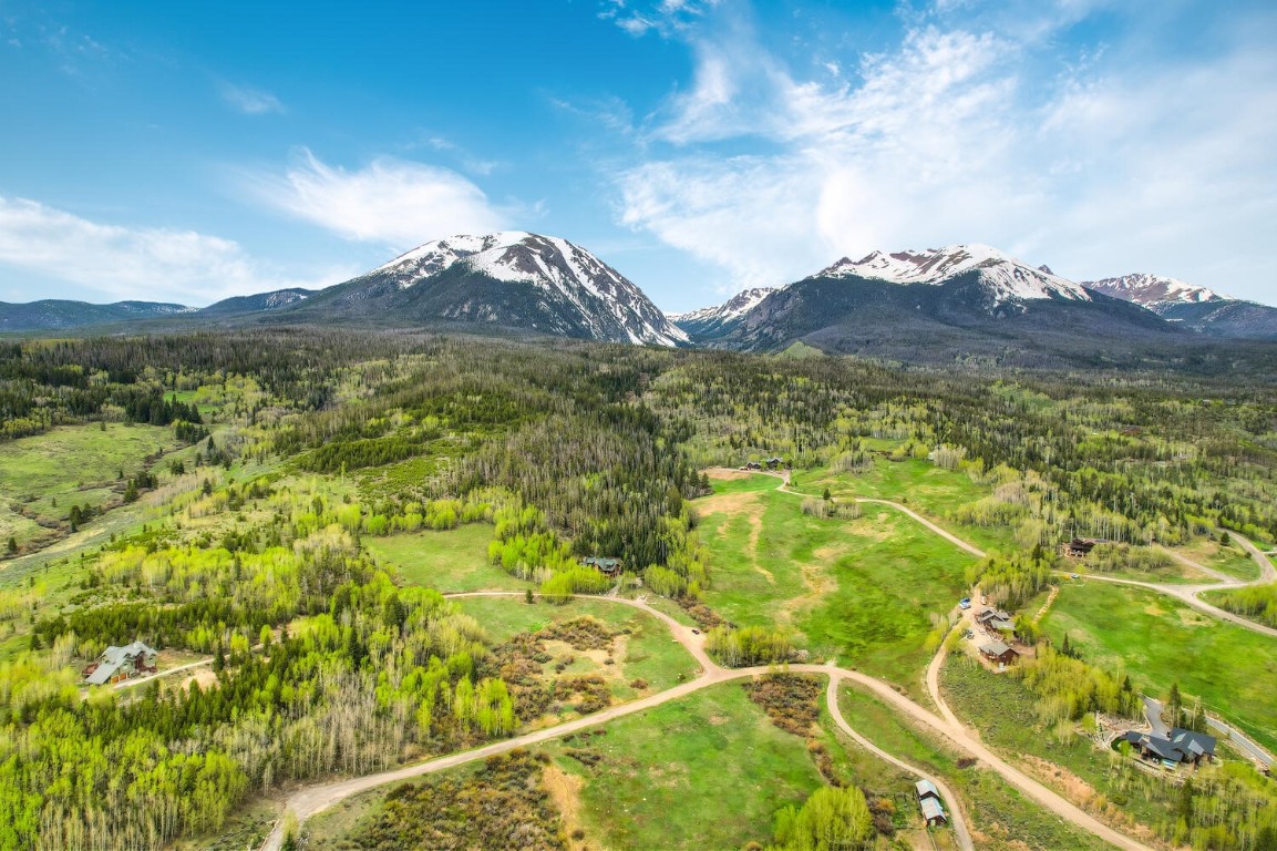 1672 South Ruby Road Silverthorne, CO 80498 - Photo 17 of 27 a view of an outdoor space and a yard