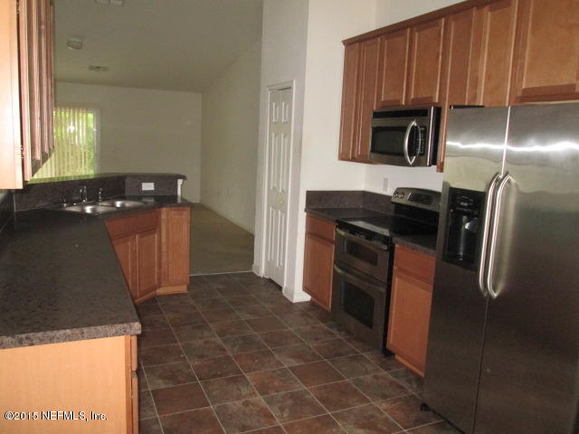 3994 Trail Ridge Road Middleburg, FL 32068 - Photo 3 of 15 Kitchen