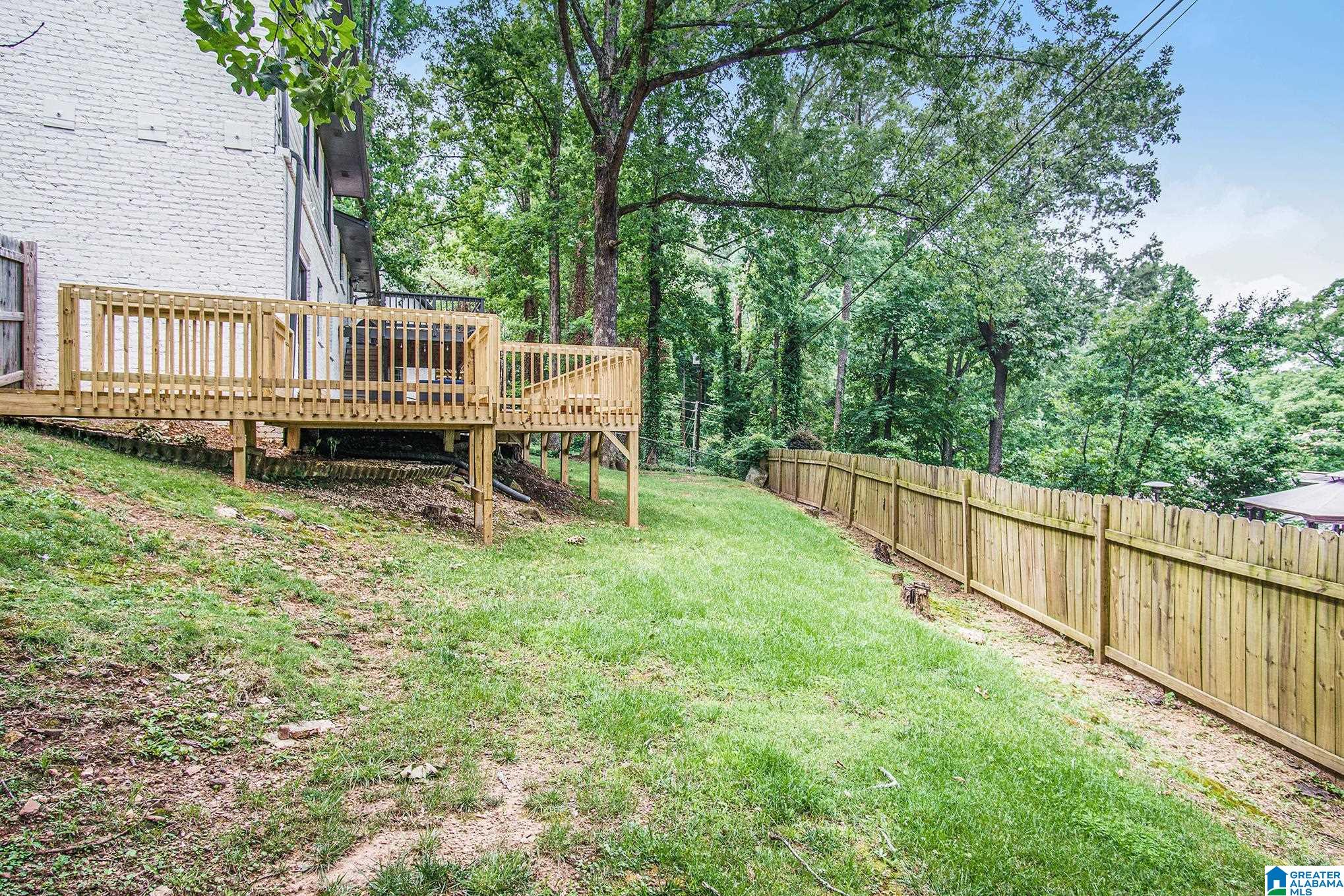 1404 Overwood Road Birmingham, AL 35222 - Photo 32 of 36