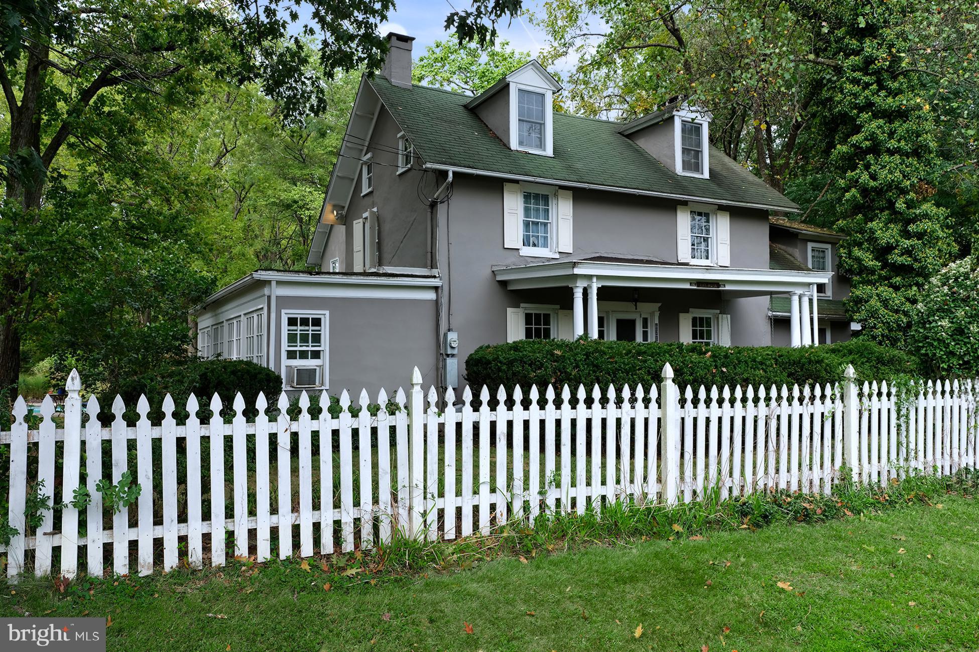 6215 Lower Mountain Road New Hope, PA 18938 - Photo 2 of 31 Gallery Image 2