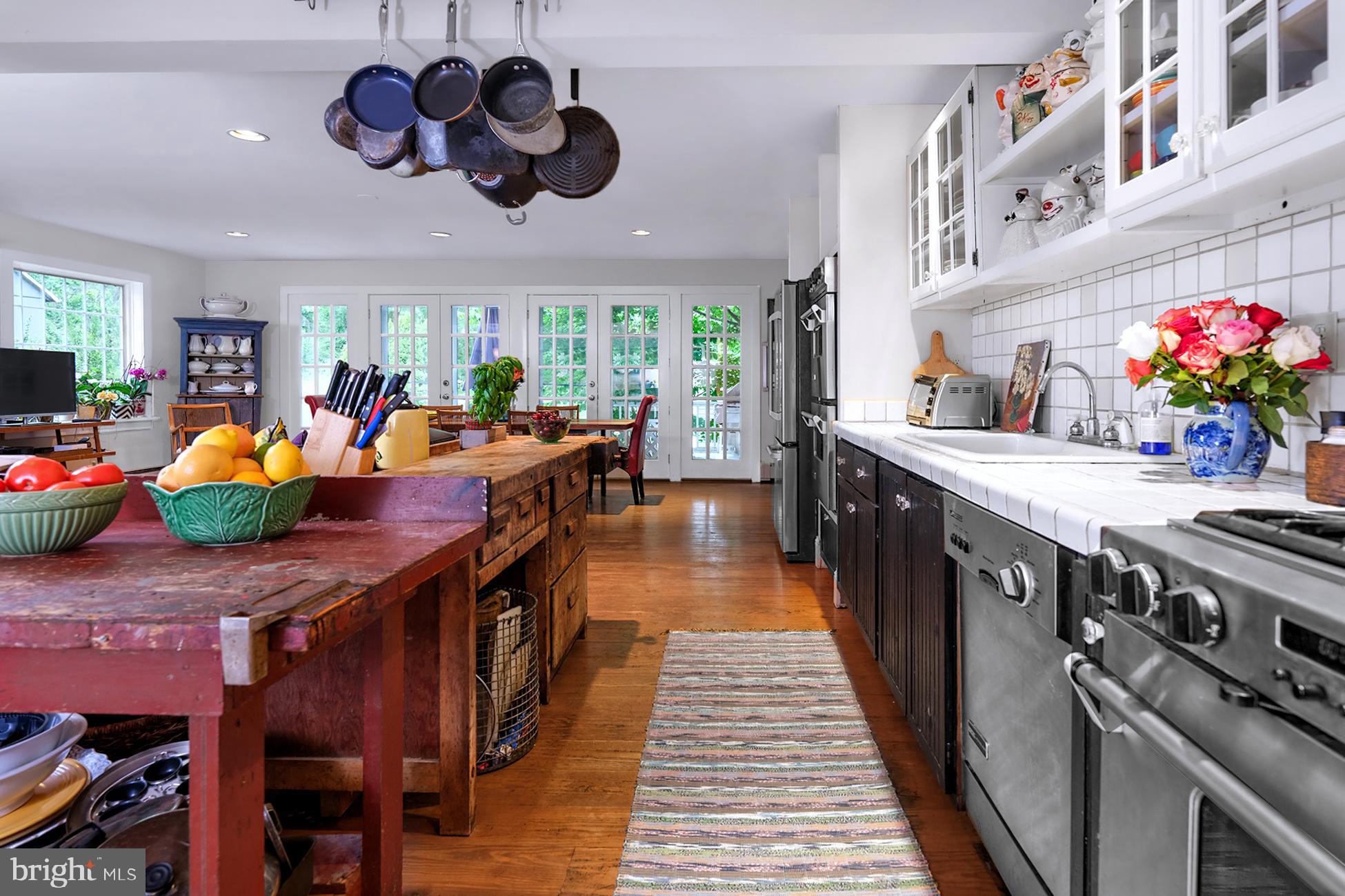 6215 Lower Mountain Road New Hope, PA 18938 - Photo 7 of 31 Gallery Image 7