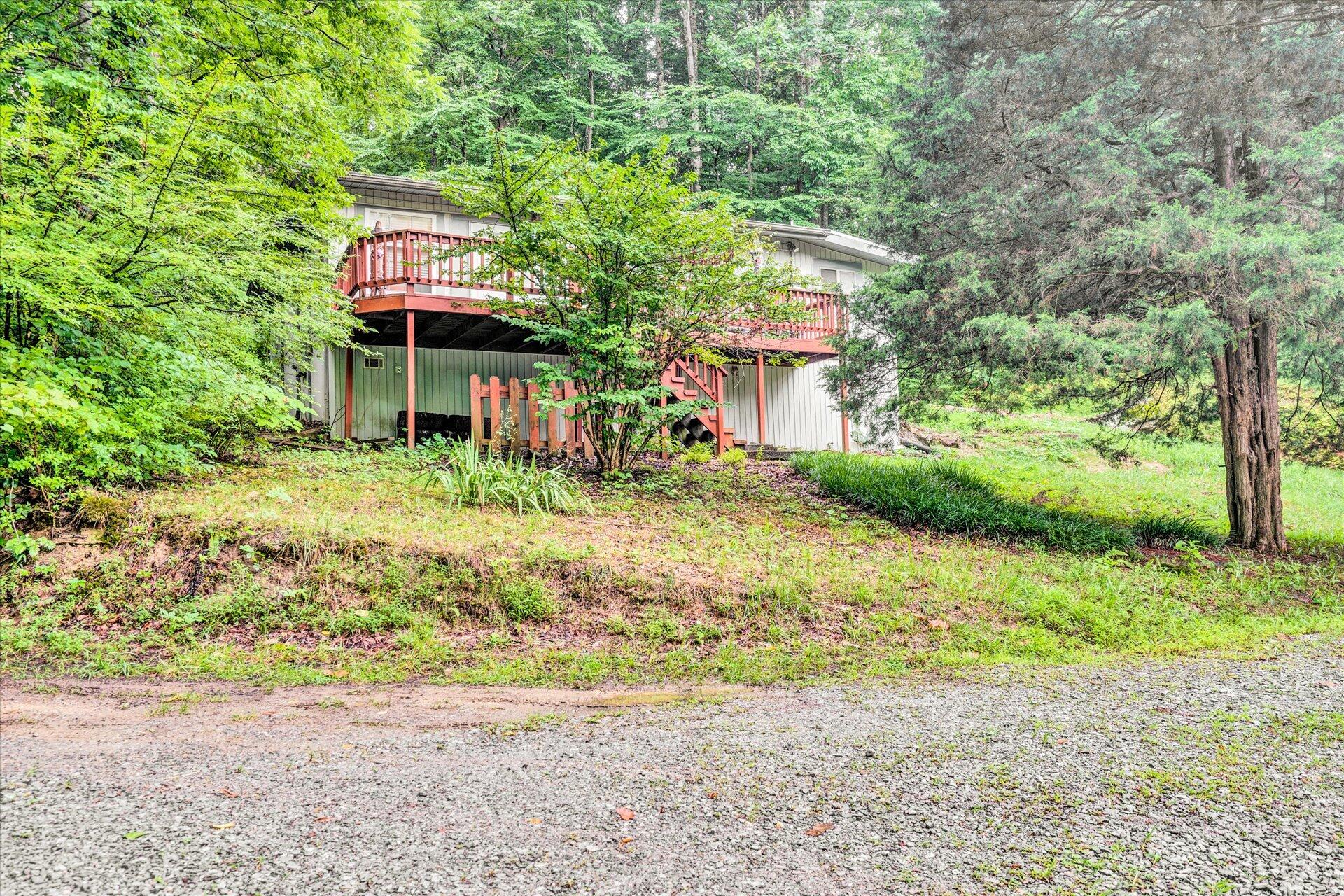 5849 Ripplebrook Road Roanoke, VA 24018 - Photo 18 of 19 15-DSC6236