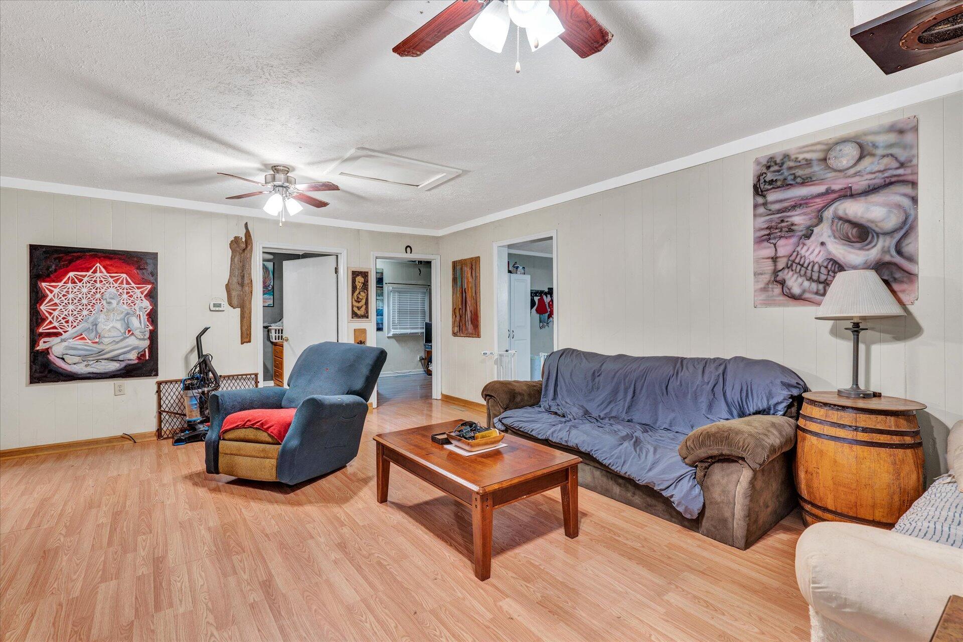 5849 Ripplebrook Road Roanoke, VA 24018 - Photo 4 of 19 04-DSC6272