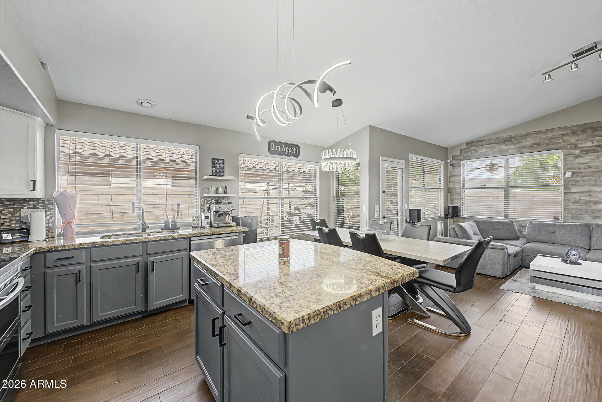12819 West Granada Road Avondale, AZ 85392 - Photo 14 of 33 17 - Granada
