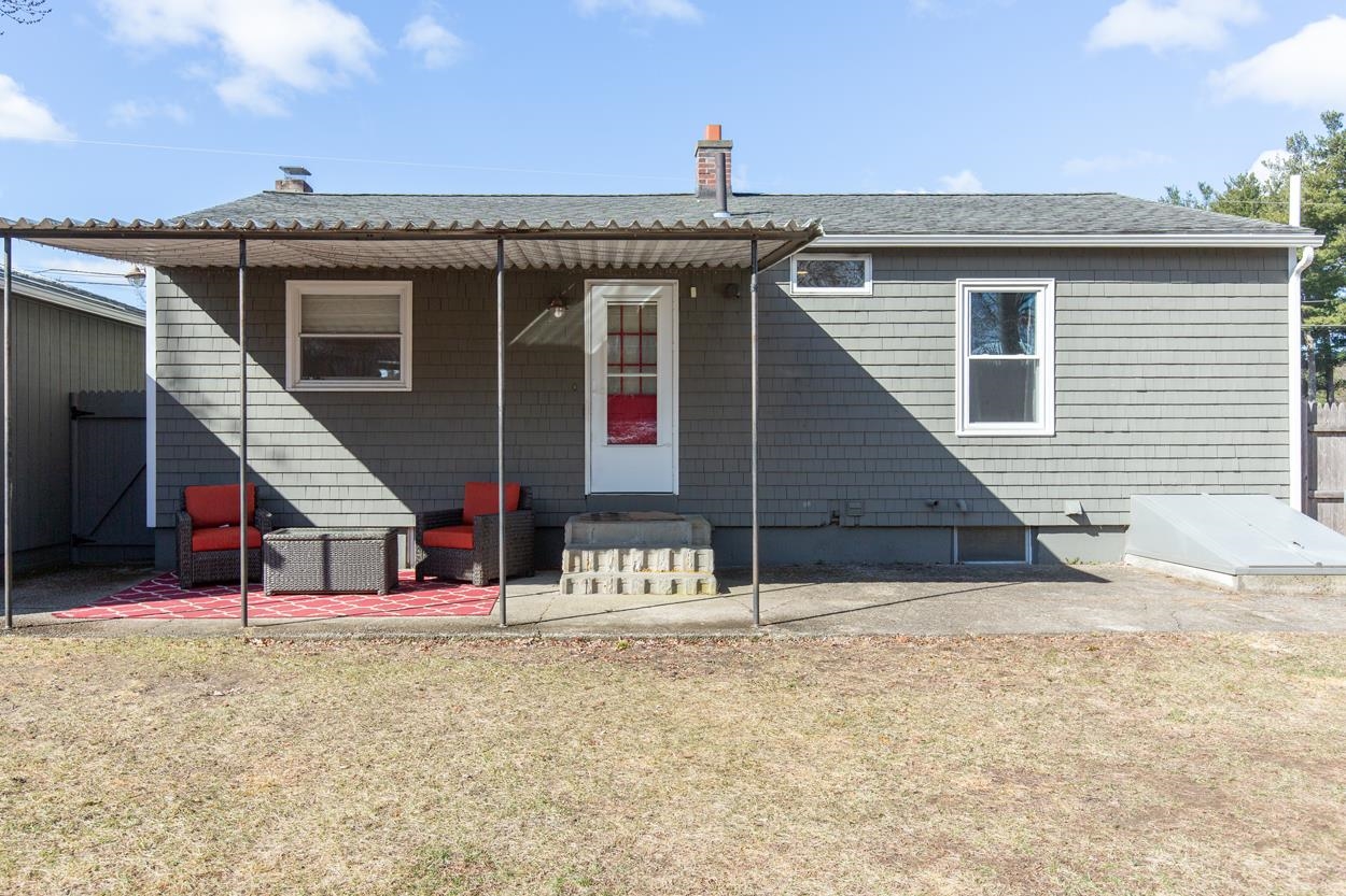 25 Meade Street Nashua, NH 03064 - Photo 45 of 49