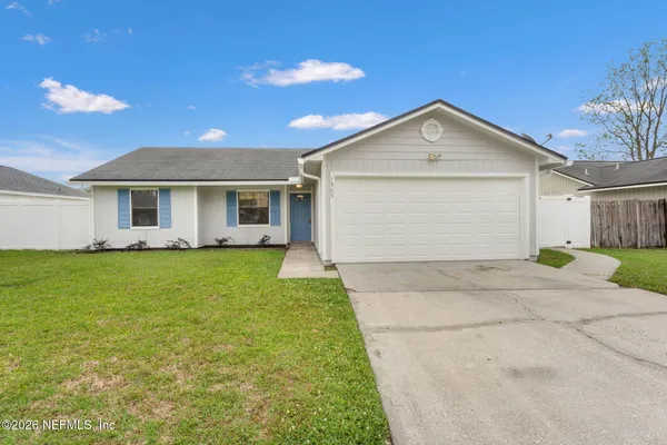 $304,900 | 7809 Allspice Circle East, Jacksonville, FL 32244