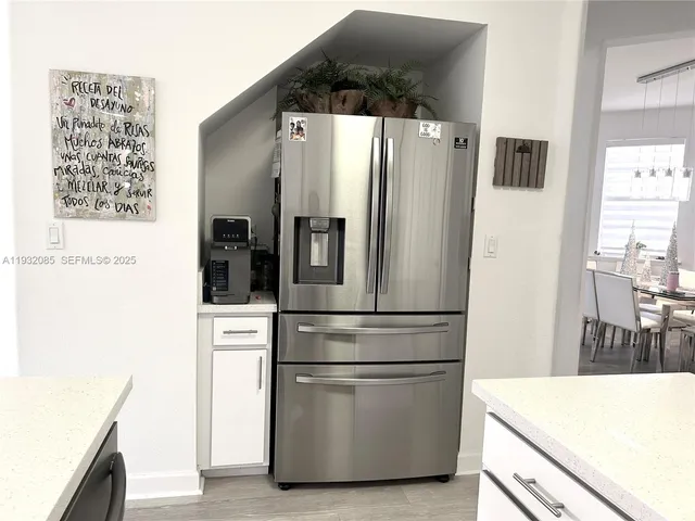 $4,200 | 11562 Northwest 80th Street, Doral, FL 33178