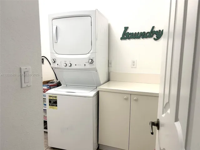 $4,200 | 11562 Northwest 80th Street, Doral, FL 33178