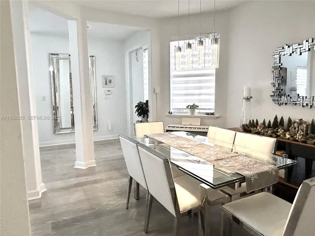 $4,200 | 11562 Northwest 80th Street, Doral, FL 33178