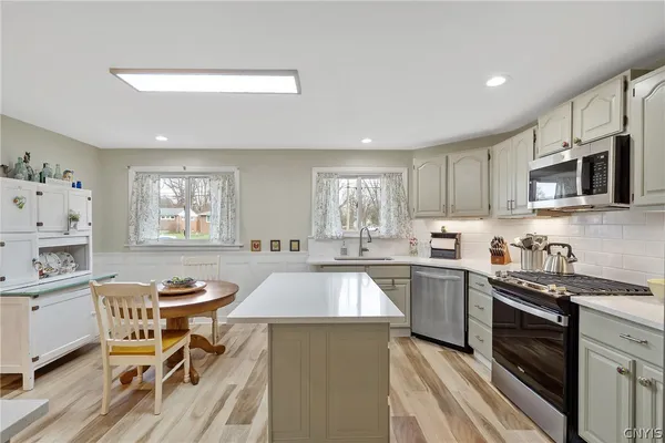 $335,000 | 104 Tolbert Drive, Clay, NY 13212