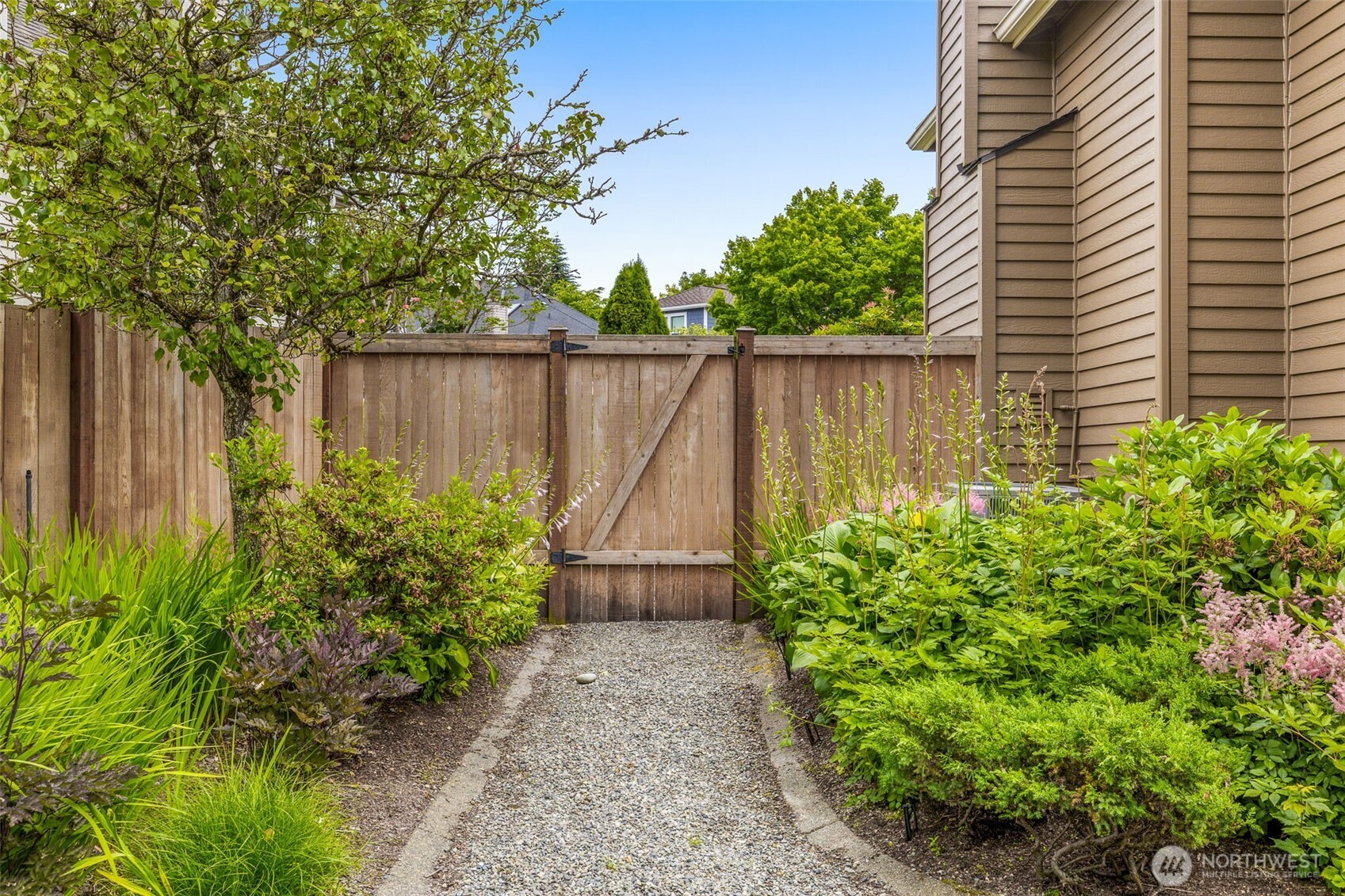 1917 237th Place Southeast Bothell, WA 98021 - Photo 28 of 37