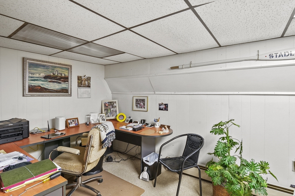 163 Stonecleave Road North Andover, MA 01845 - Photo 35 of 41 Gallery Image 35