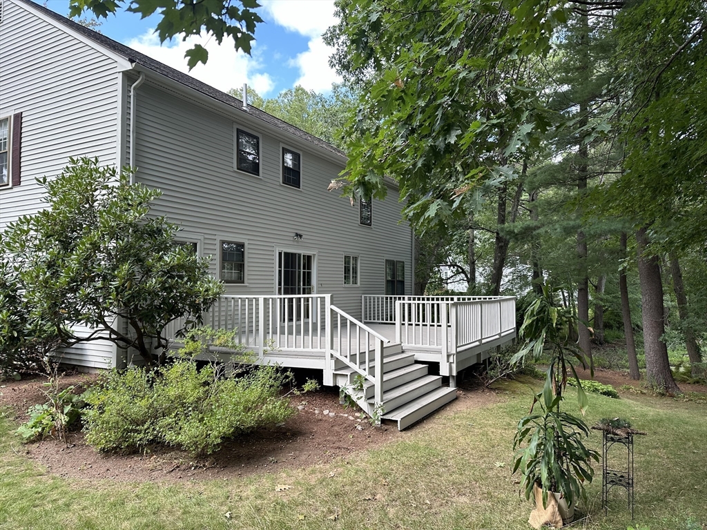 163 Stonecleave Road North Andover, MA 01845 - Photo 39 of 41 Gallery Image 39
