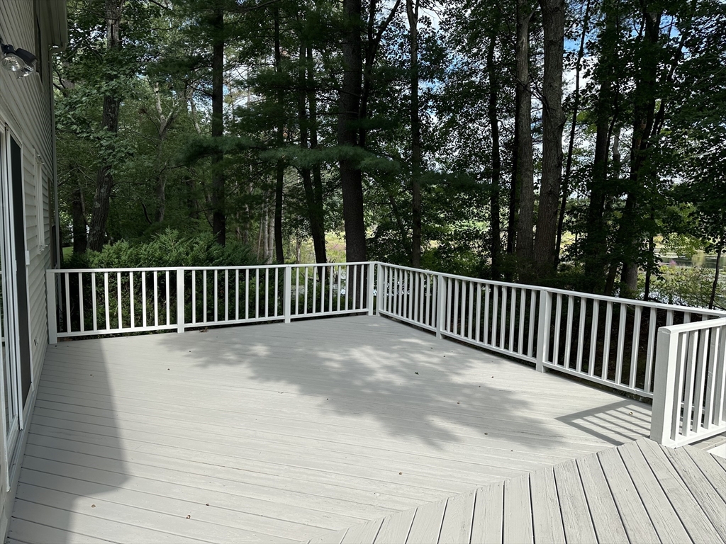163 Stonecleave Road North Andover, MA 01845 - Photo 41 of 41 Gallery Image 41