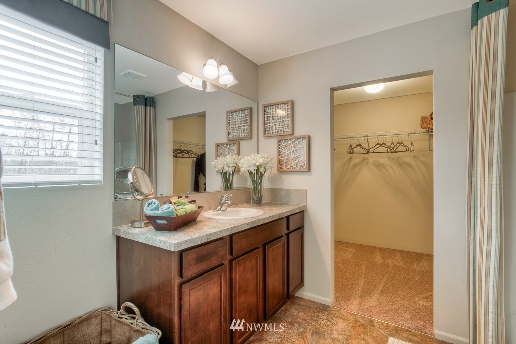 4863 East R Street, Unit 3001 Tacoma, WA 98404 - Photo 12 of 20 Gallery Image 12