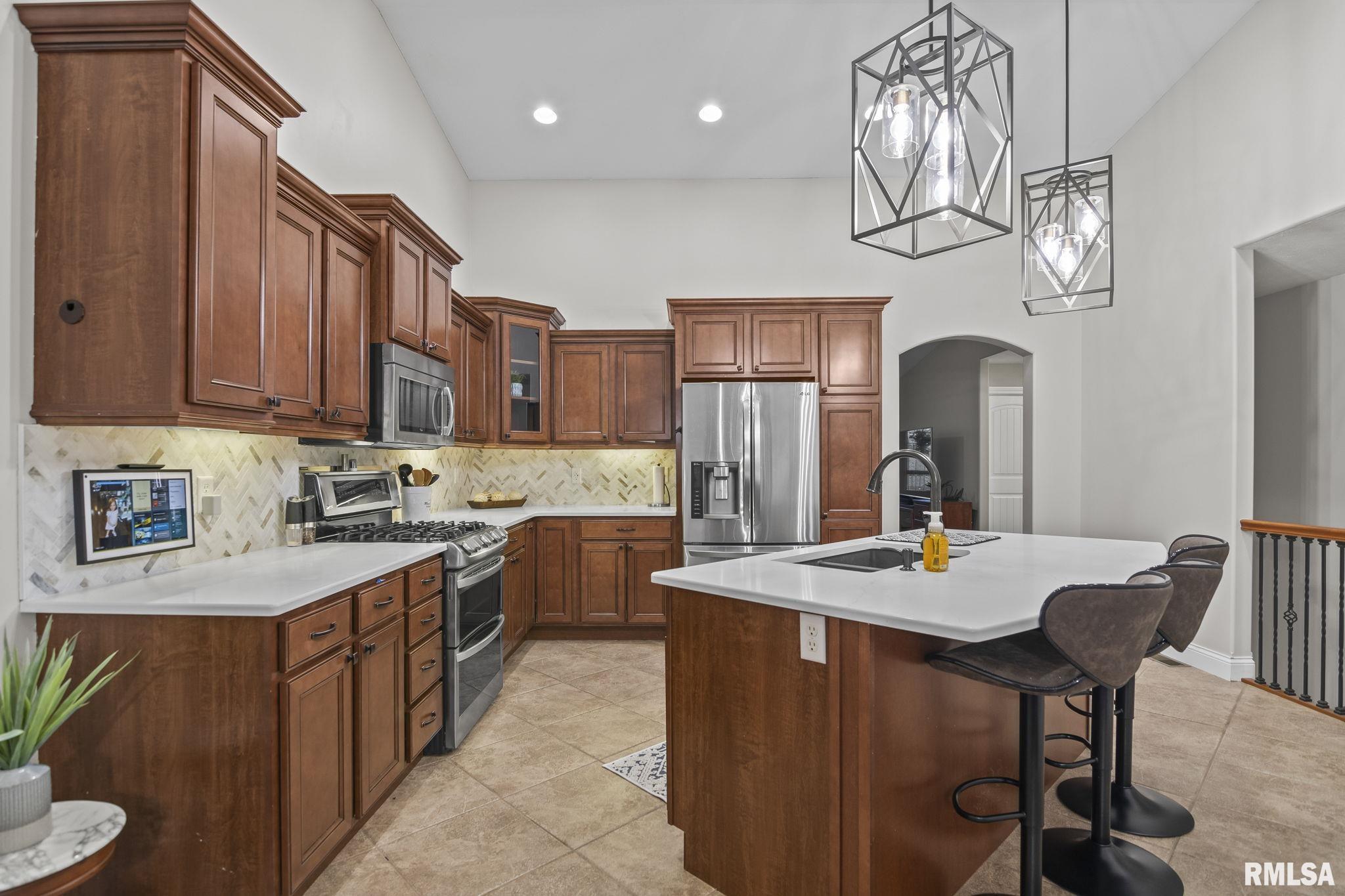 2703 Rutherford Trek Springfield, IL 62711 - Photo 7 of 50 Gallery Image 7