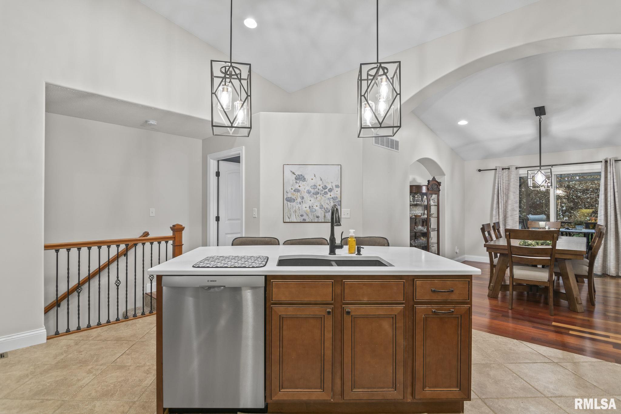 2703 Rutherford Trek Springfield, IL 62711 - Photo 10 of 50 Gallery Image 10