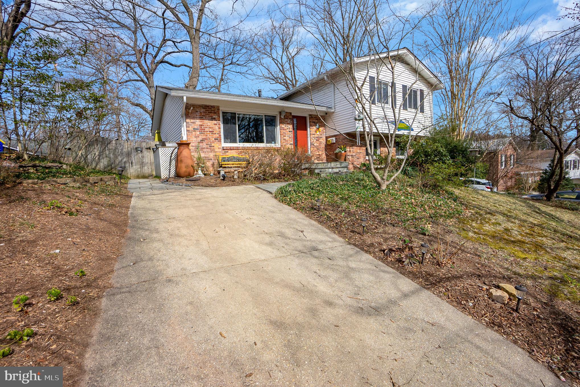 10621 Glenwild Road Silver Spring, MD 20901 - Photo 2 of 37 Gallery Image 2
