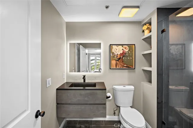 $699,888 | 1801 East Katella Avenue, Unit 4005, Anaheim, CA 92805