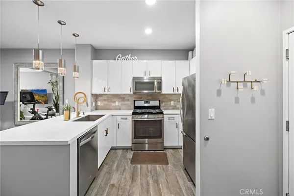 $630,000 | 1801 East Katella Avenue, Unit 4005, Anaheim, CA 92805