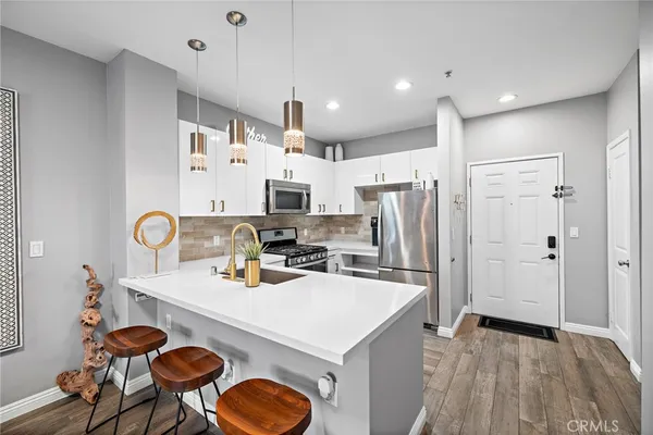 $630,000 | 1801 East Katella Avenue, Unit 4005, Anaheim, CA 92805