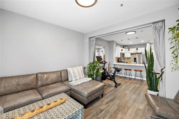 $630,000 | 1801 East Katella Avenue, Unit 4005, Anaheim, CA 92805