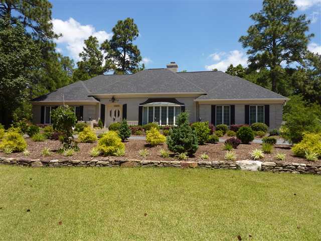 25 Wilson Road Pinehurst, NC 28374 - Photo 1 of 9 Primary Photo